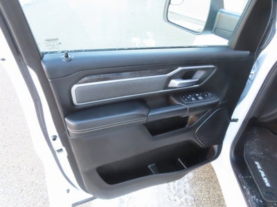 2023 RAM 1500 Big Horn Crew Cab 4x4 5'7' Box