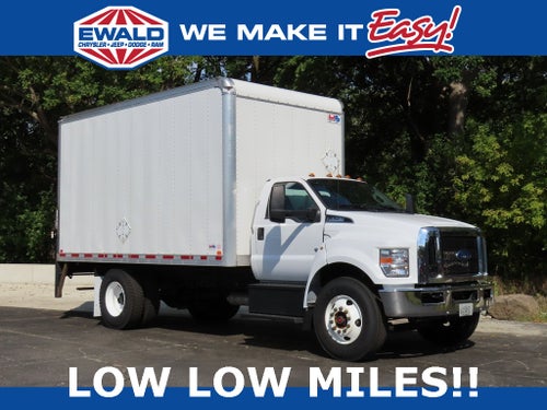 2022 Ford F-750SD Base