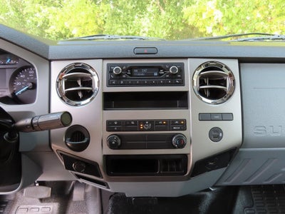 2022 Ford F-750SD Base