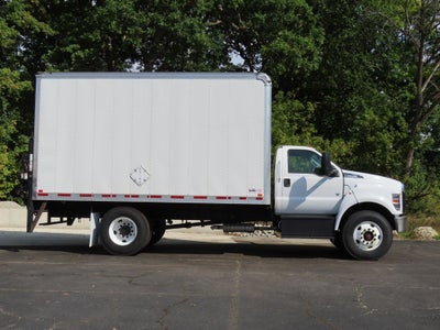 2022 Ford F-750SD Base