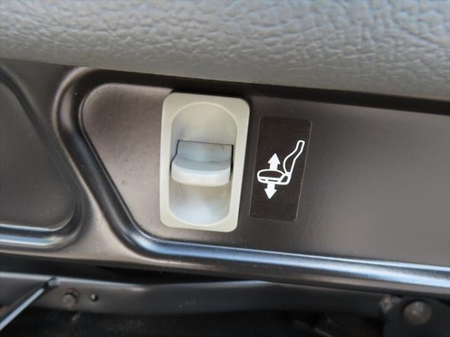 2022 Ford F-750SD Base