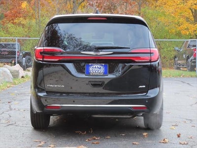 2026 Chrysler Pacifica PACIFICA SELECT AWD