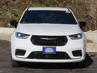 2026 Chrysler Pacifica PACIFICA SELECT AWD
