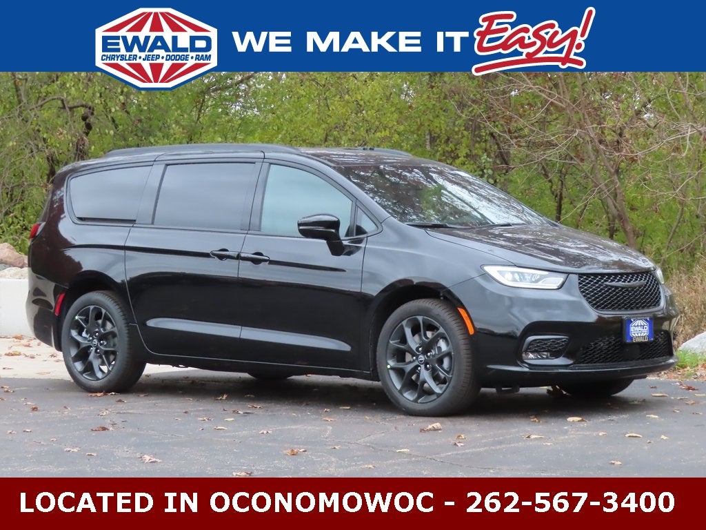 2026 Chrysler Pacifica PACIFICA SELECT AWD