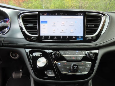 2026 Chrysler Pacifica PACIFICA LIMITED AWD