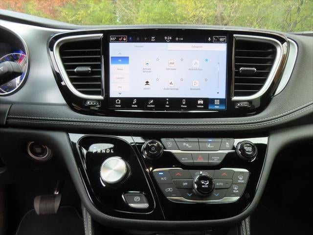 2026 Chrysler Pacifica PACIFICA LIMITED AWD