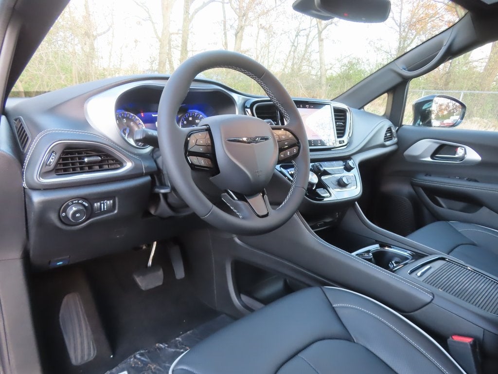 2026 Chrysler Pacifica PACIFICA LIMITED AWD