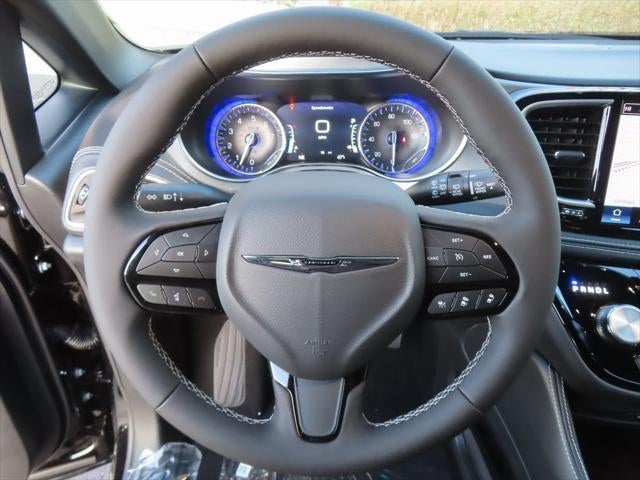 2026 Chrysler Pacifica PACIFICA LIMITED AWD