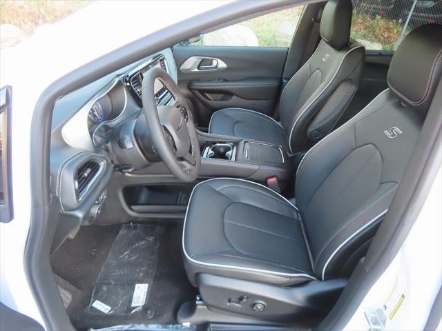 2026 Chrysler Pacifica PACIFICA LIMITED AWD