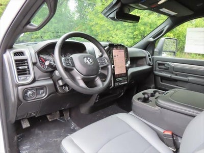 2026 RAM 3500 RAM 3500 TRADESMAN REGULAR CAB 4X4 8' BOX