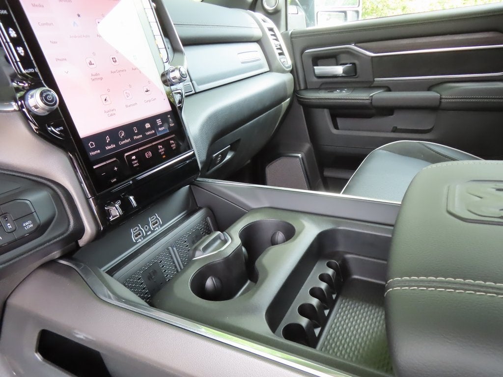 2026 RAM 2500 RAM 2500 LARAMIE CREW CAB 4X4 6'4' BOX