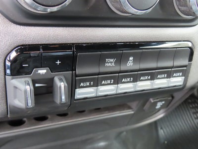 2024 RAM 3500 RAM 3500 TRADESMAN CHASSIS REGULAR CAB 4X4 84' CA