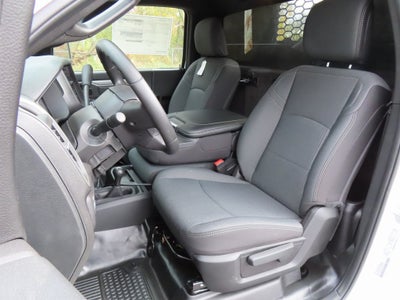 2024 RAM 3500 RAM 3500 TRADESMAN CHASSIS REGULAR CAB 4X4 84' CA