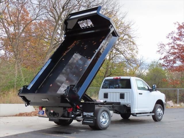 2024 RAM 3500 RAM 3500 TRADESMAN CHASSIS REGULAR CAB 4X4 84' CA