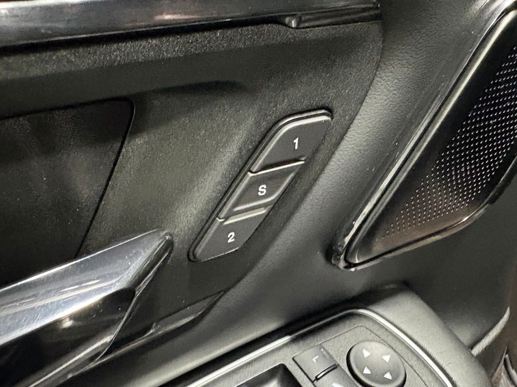 2023 RAM 1500 Limited Night Edition