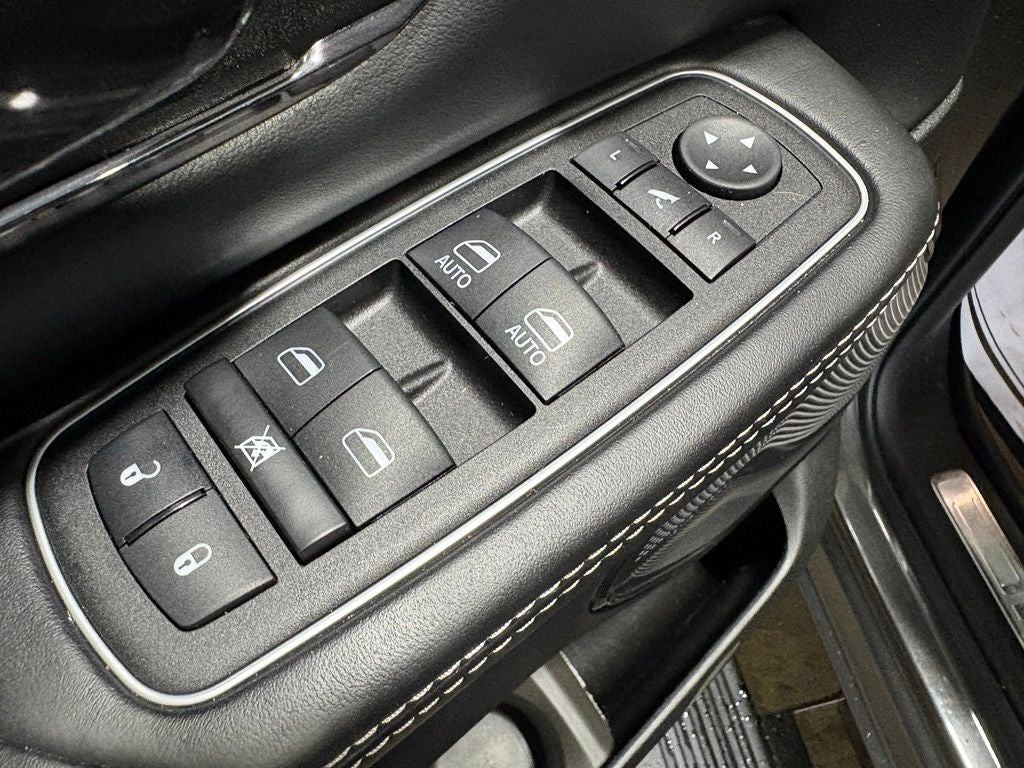 2023 RAM 1500 Limited Night Edition