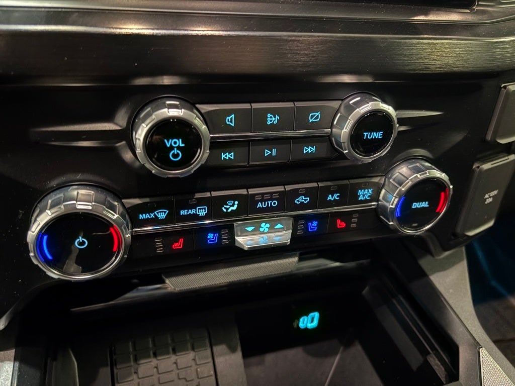 2024 Ford F-550SD Lariat DRW