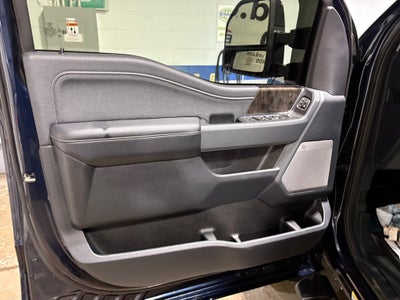 2024 Ford F-550SD Lariat DRW