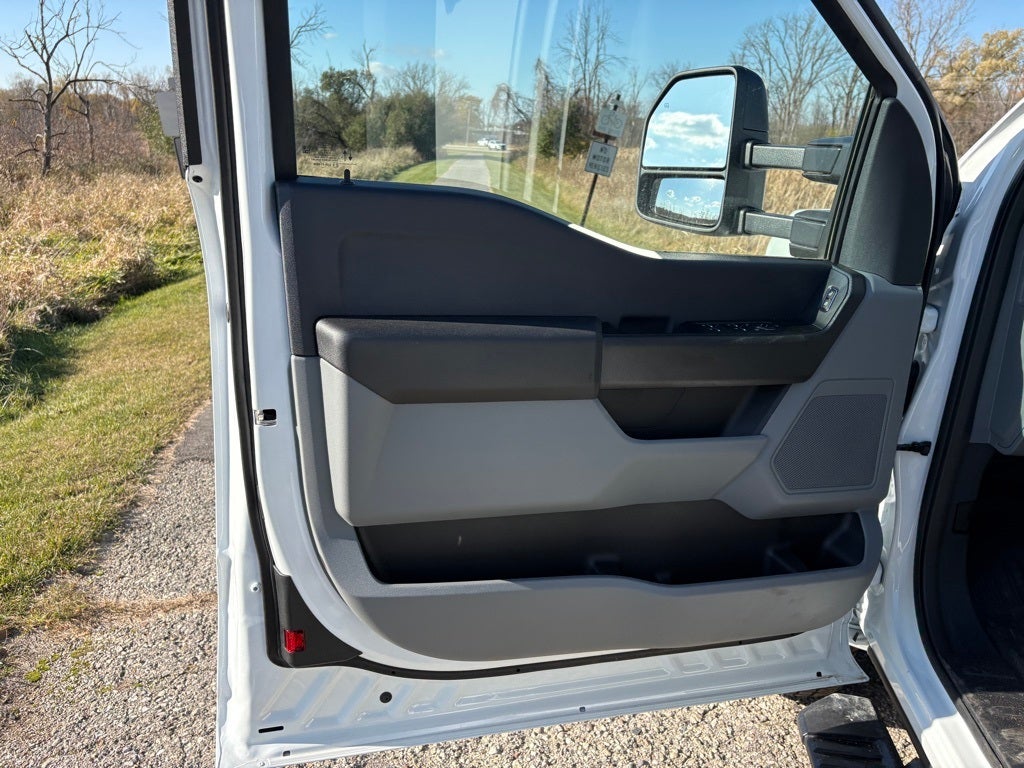 2025 Ford F-350SD XL DRW
