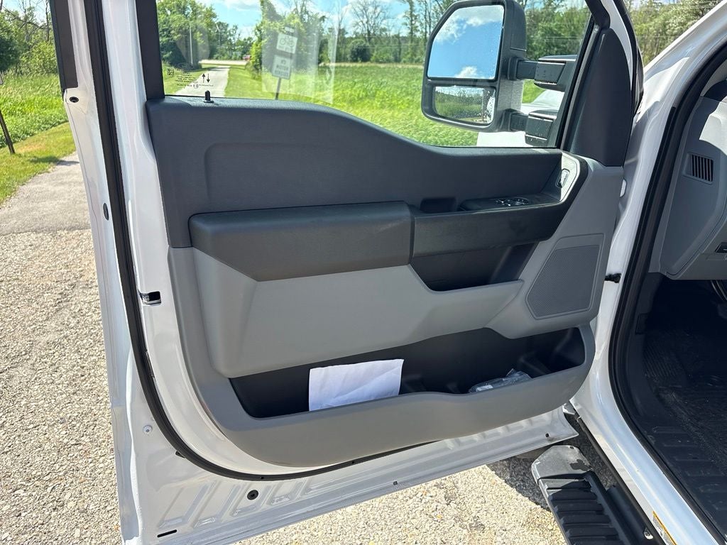 2026 Ford F-550SD XL DRW
