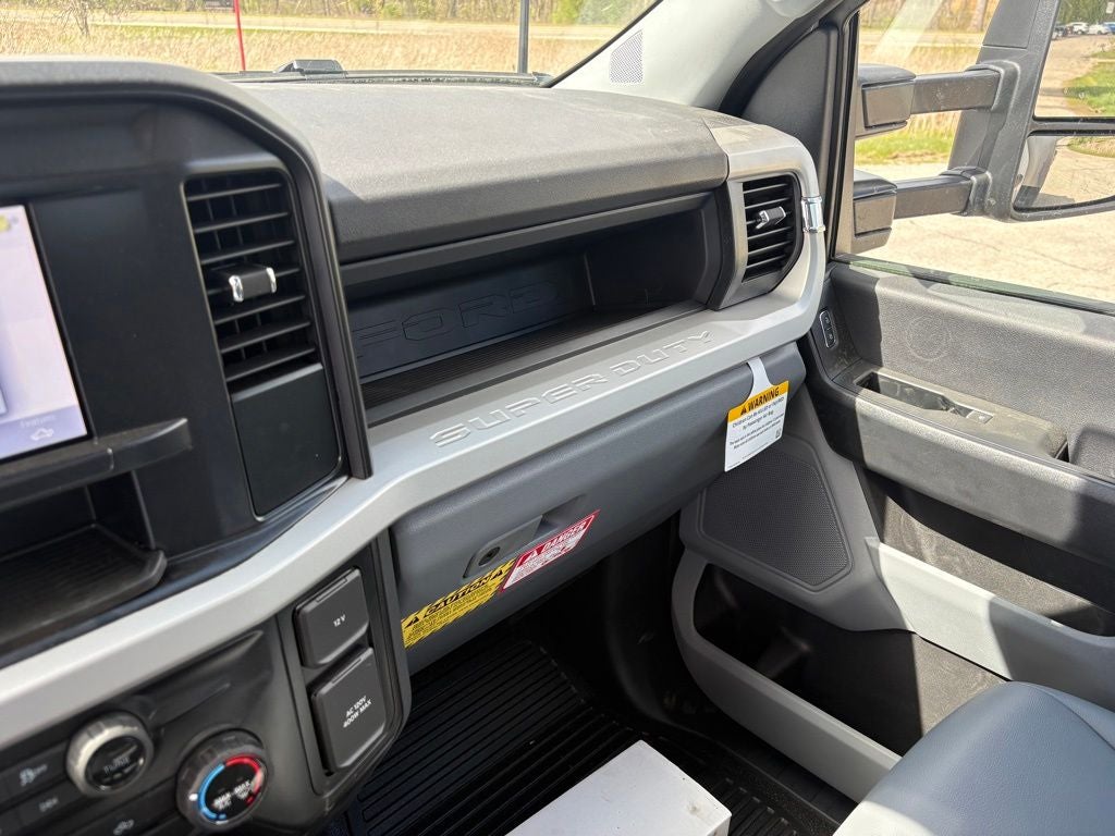 2026 Ford F-550SD XL DRW