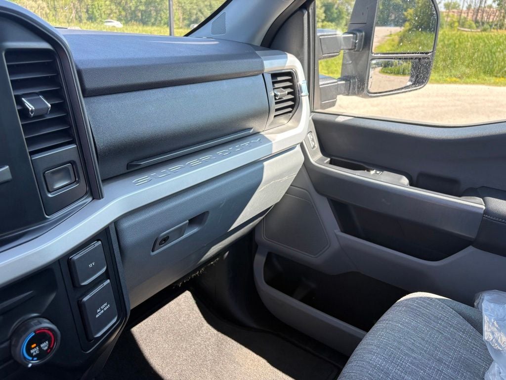 2024 Ford F-250SD XLT