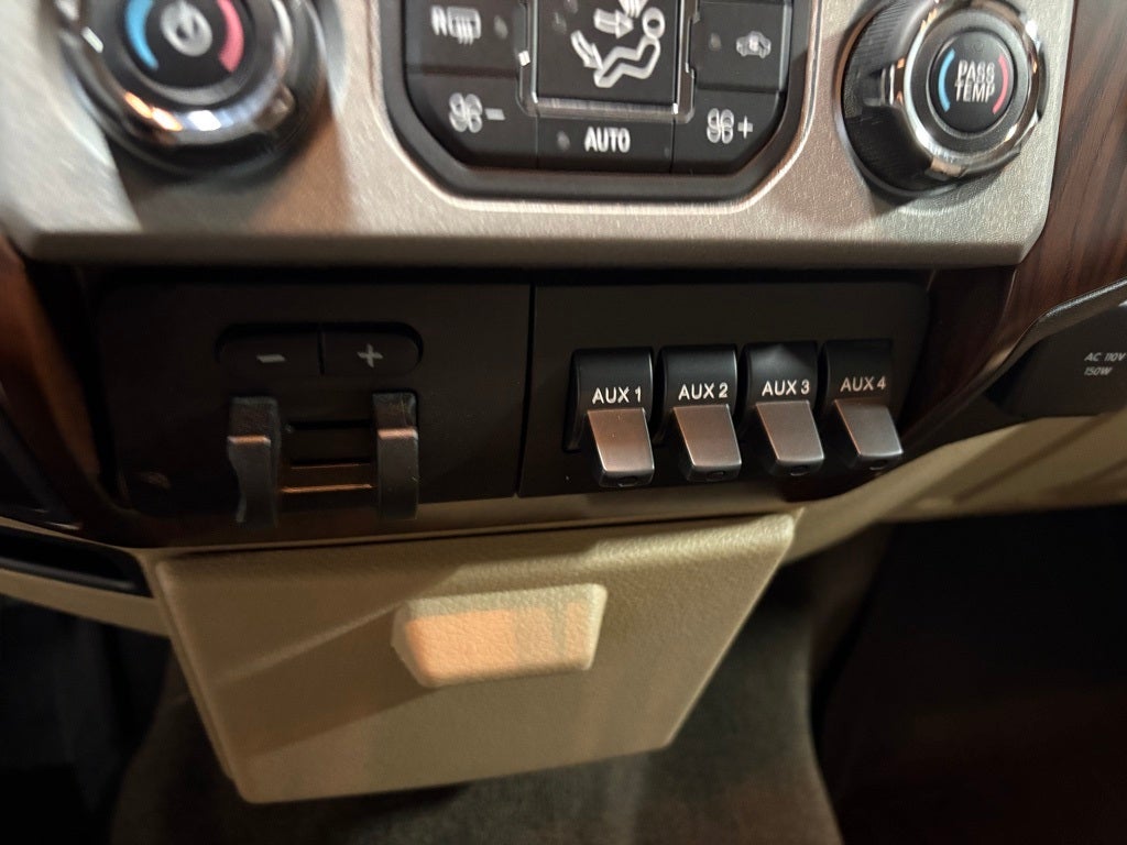 2016 Ford F-450SD Lariat DRW