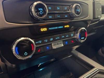 2022 Ford F-450SD Platinum DRW