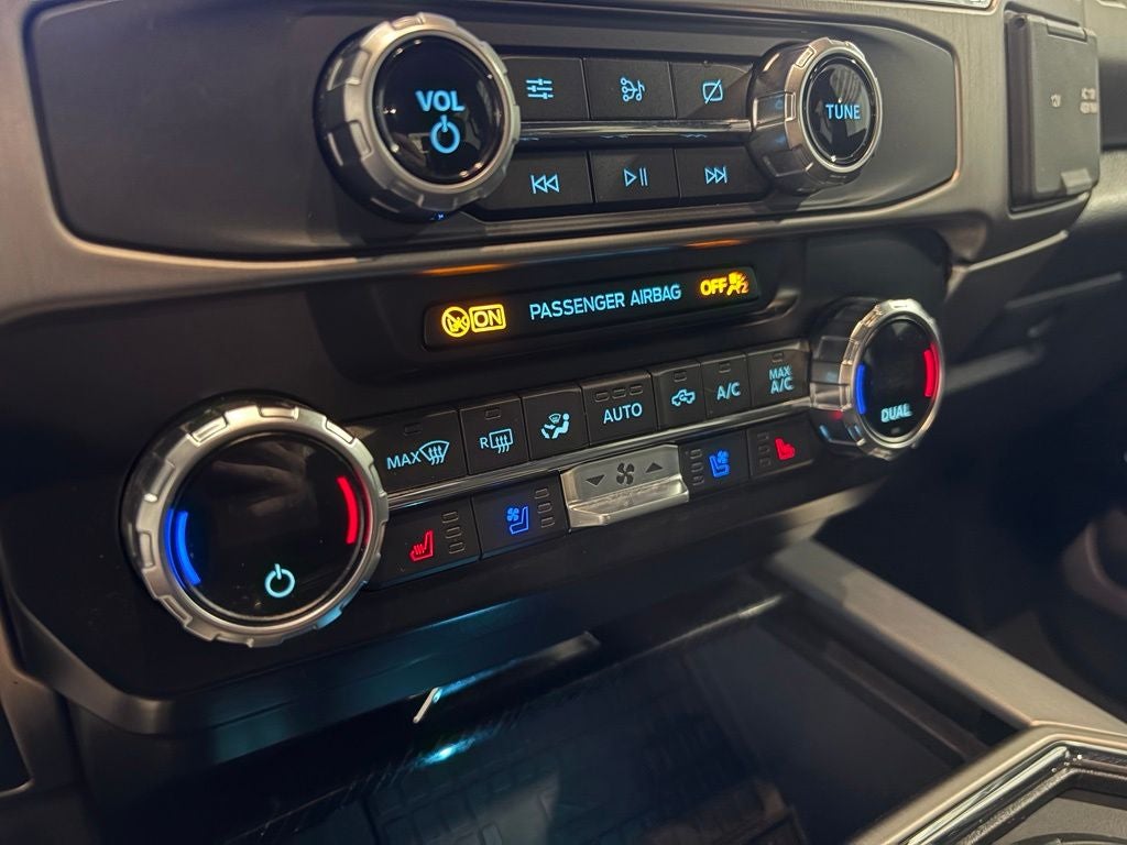 2022 Ford F-450SD Platinum DRW
