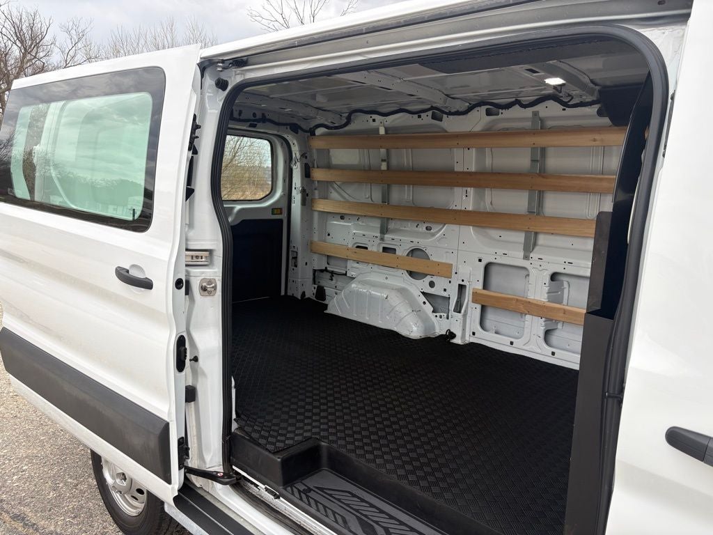 2024 Ford Transit-250 Base