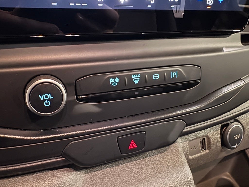 2022 Ford E-Transit-350 Base