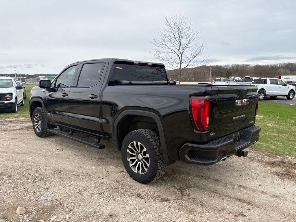 2022 GMC Sierra 1500 AT4