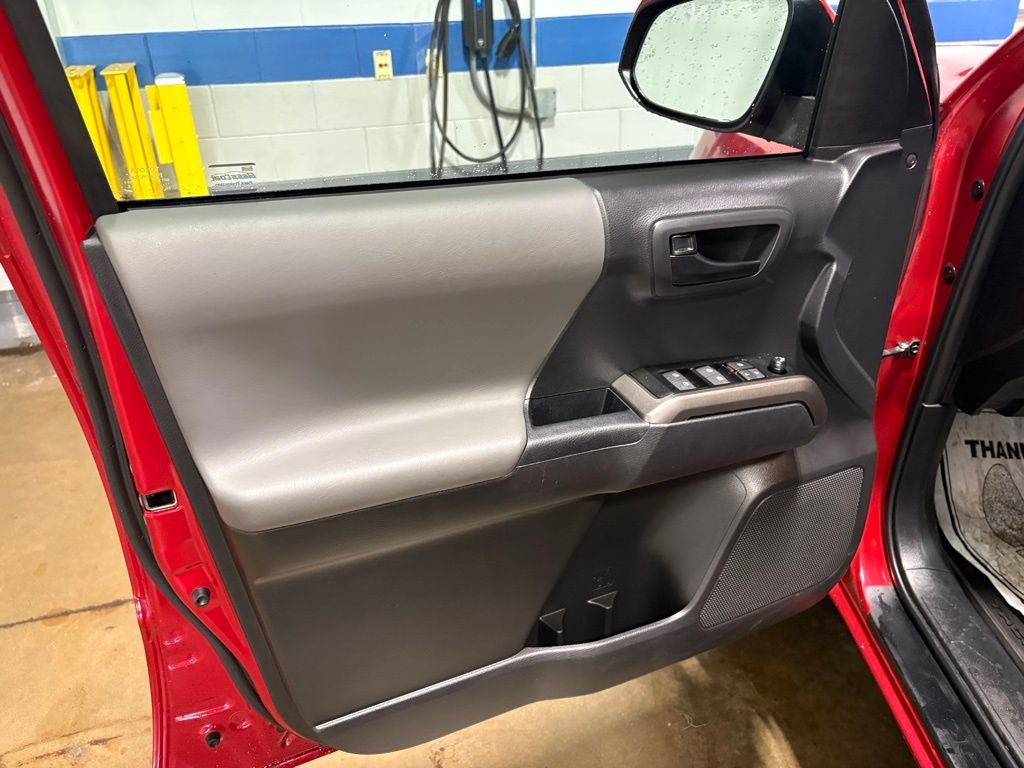 2023 Toyota Tacoma SR5 V6