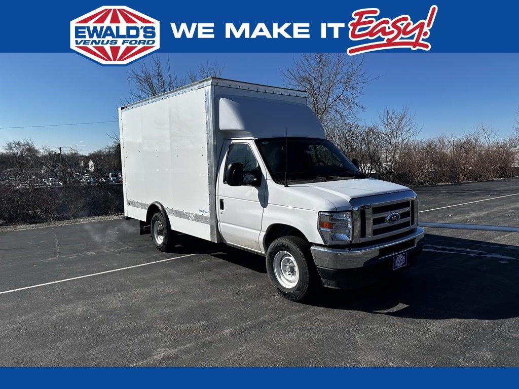2024 Ford E-350SD Base Cutaway