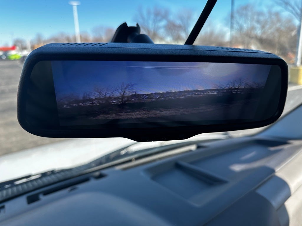 2024 Ford E-350SD Base Cutaway