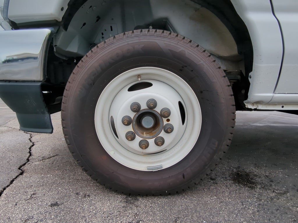 2024 Ford E-450SD Base DRW