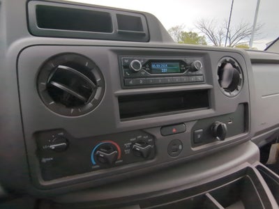 2024 Ford E-450SD Base DRW