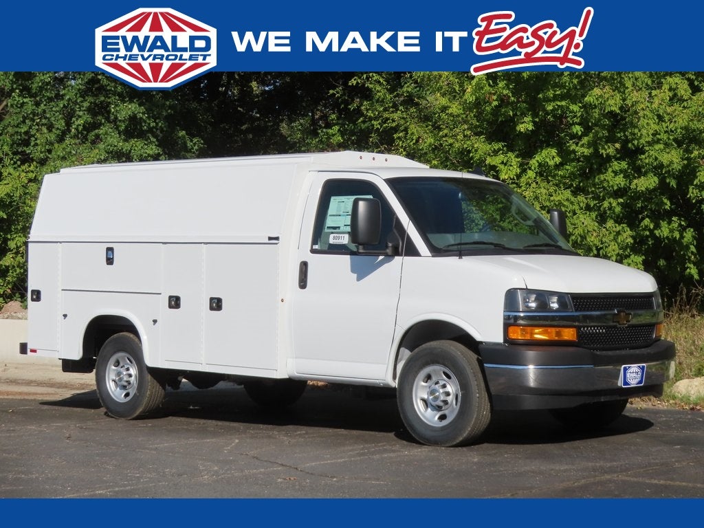 2025 Chevrolet Express 3500 KNAPHEIDE 56" ULTRA-LOW KUV129SU Cutaway
