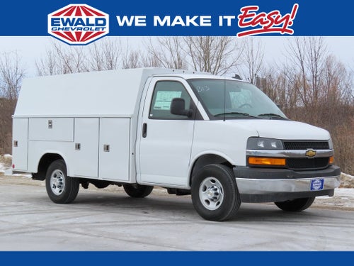 2025 Chevrolet Express 3500 Work Van Cutaway