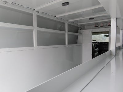 2025 Chevrolet Express 3500 Work Van Cutaway