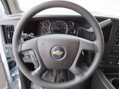 2025 Chevrolet Express 3500 Work Van Cutaway