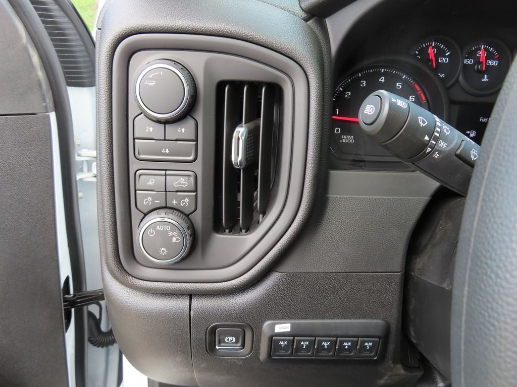 2026 Chevrolet Silverado 3500HD Work Truck DRW