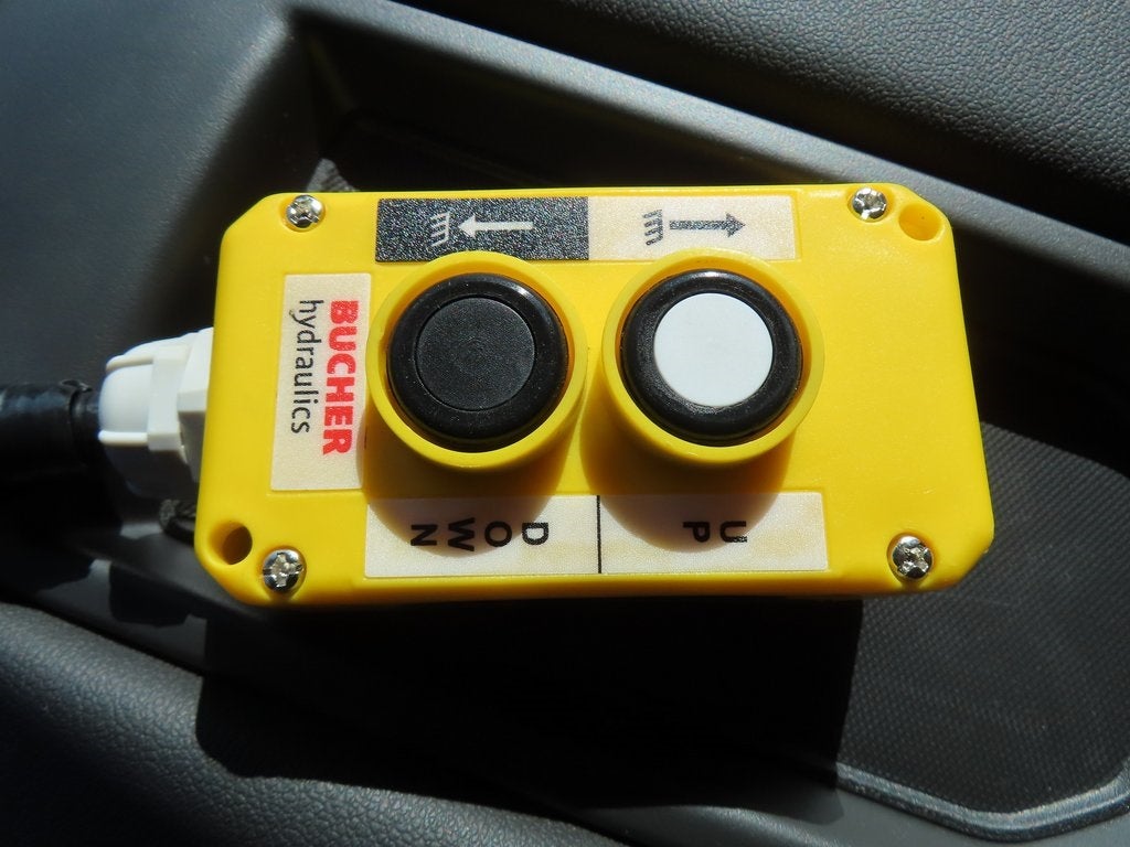 2025 Chevrolet Silverado 3500HD Work Truck MONROE MTE D-SERIES, STAINLESS STEEL, 4-5 YD CAPAC