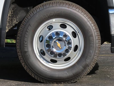 2025 Chevrolet Silverado 3500HD Work Truck MONROE 12'6" MTE P-SERIES, WOOD FLOOR BODY, TRADES