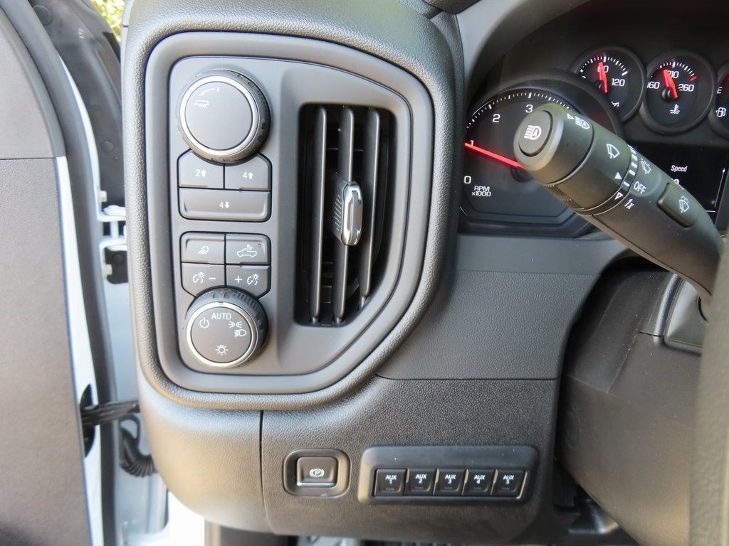 2025 Chevrolet Silverado 3500HD Work Truck MONROE 9' MTE D-SERIES, STAINLESS STEEL, 3-4 YARD