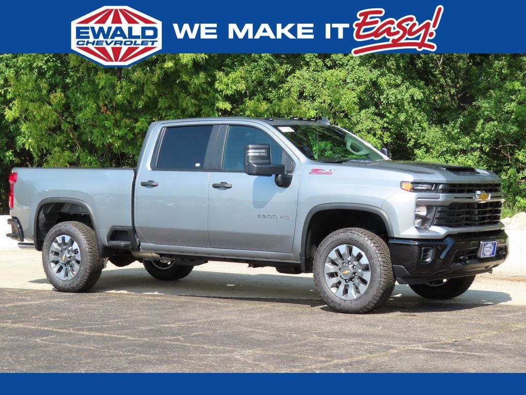 2026 Chevrolet Silverado 2500HD Custom