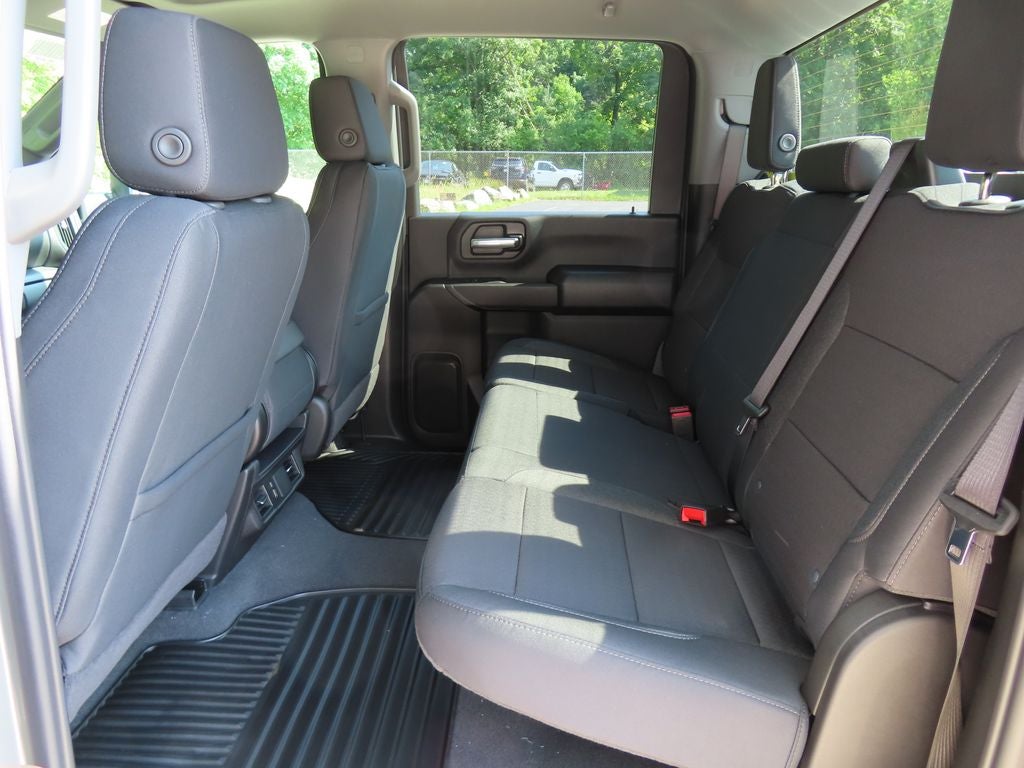 2026 Chevrolet Silverado 2500HD Custom