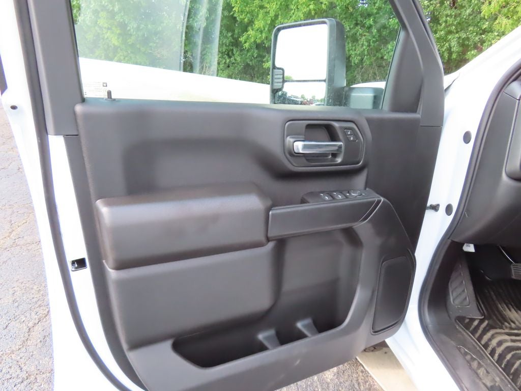2026 Chevrolet Silverado 2500HD Custom