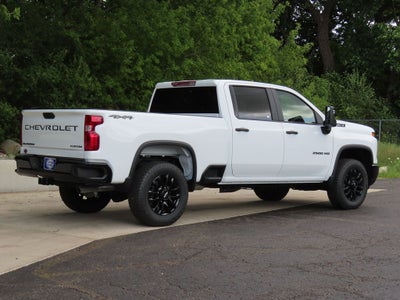 2026 Chevrolet Silverado 2500HD Custom