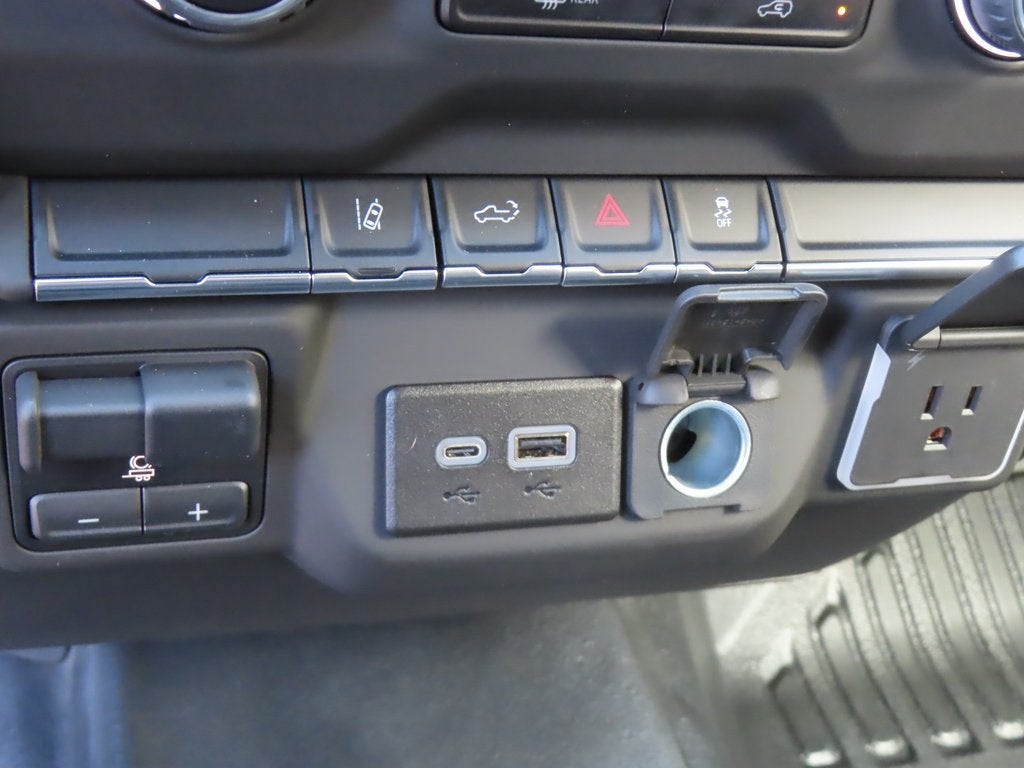 2025 Chevrolet Silverado 2500HD Work Truck BOSS 8'2" V-XT PLOW